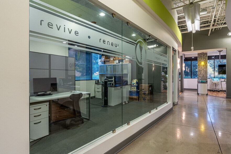 3000 Woodcreek Dr, Downers Grove, IL à vendre - Photo intérieure – Image 3 sur 15