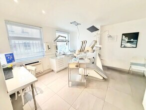 Bureau dans Paris à louer Photo intérieure– Image 2 sur 6