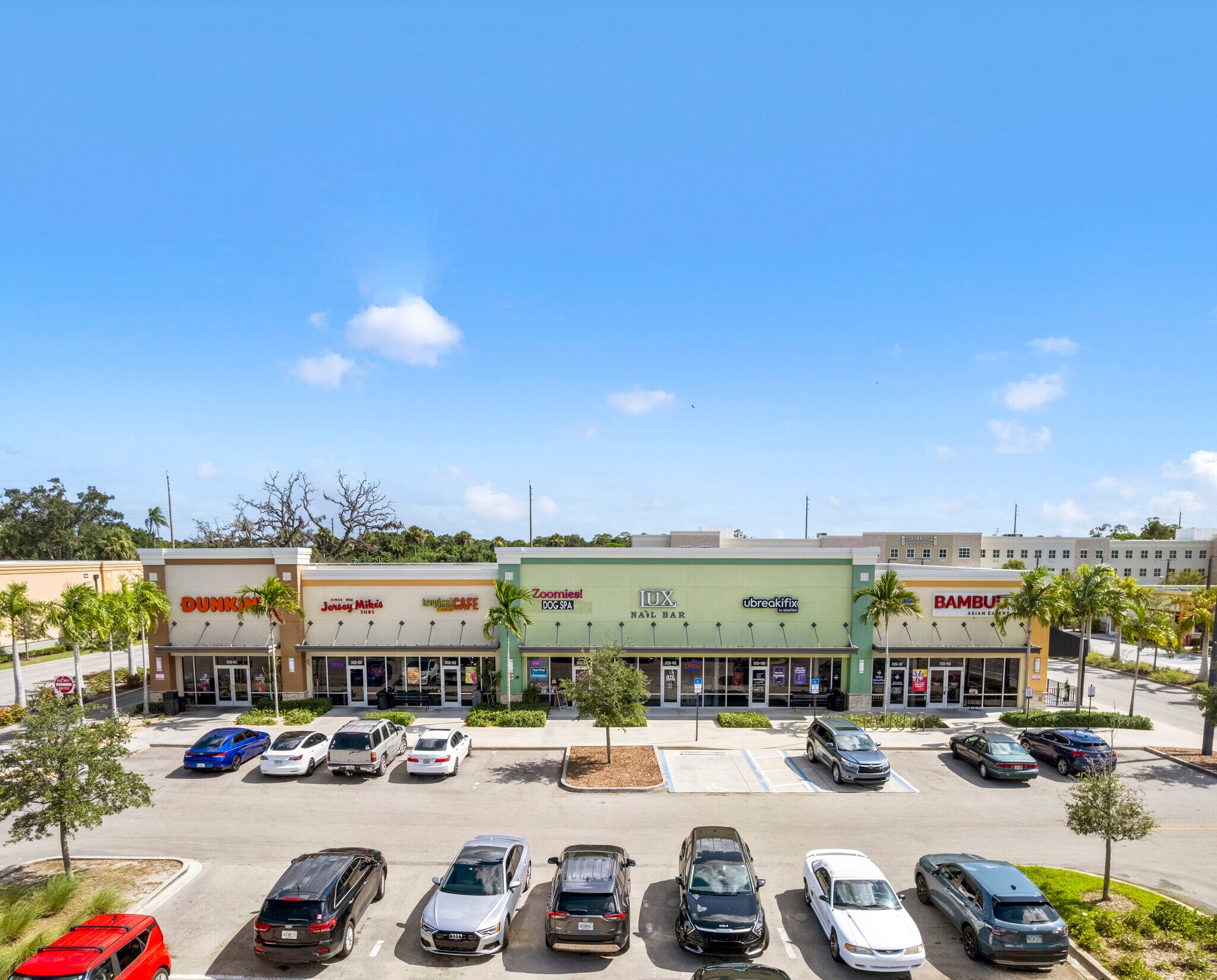 5125 20th St, Vero Beach, FL à vendre Photo de l’immeuble– Image 1 sur 7