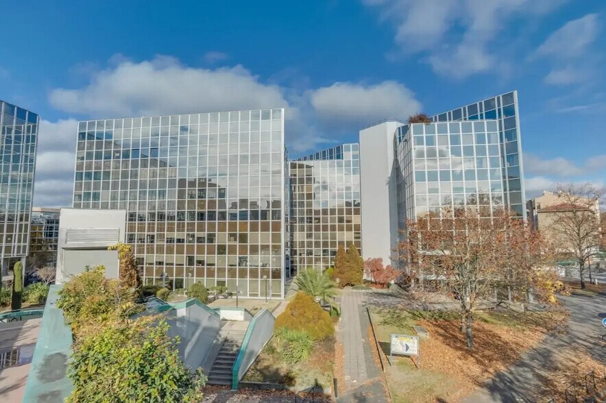 Bureau dans Toulouse à louer - Photo de l’immeuble – Image 2 sur 15