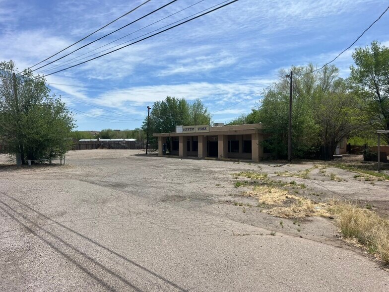 378 N Camino del Pueblo N, Bernalillo, NM à vendre - Photo de l’immeuble – Image 3 sur 5
