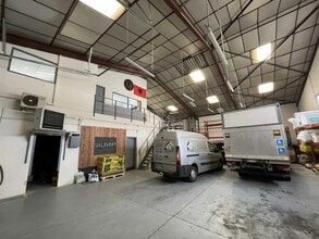 102 Rue Fleury Jay, GRIGNY-SUR-RHÔNE à louer Photo intérieure– Image 1 sur 9