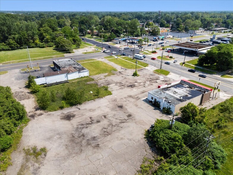 8701 Inkster Rd, Westland, MI à vendre - Photo de l’immeuble – Image 2 sur 9