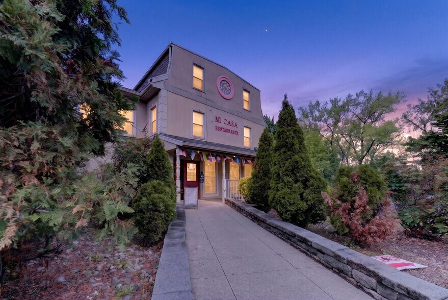 204 W Madison St, Easton, PA à vendre - Photo de l’immeuble – Image 2 sur 69