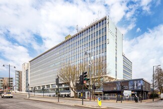 Plus de détails pour 68-70 London Rd, Twickenham - Coworking à louer