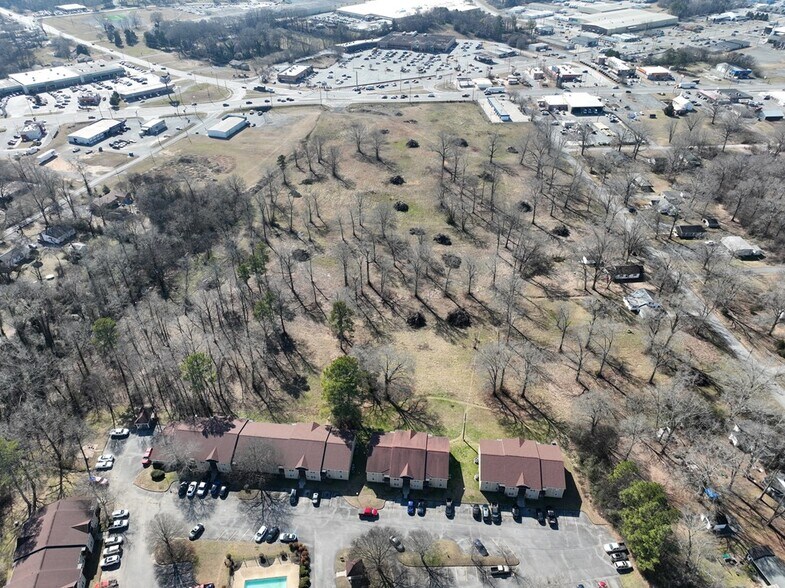 1136 S Wall St, Calhoun, GA à vendre - Aérien – Image 3 sur 10