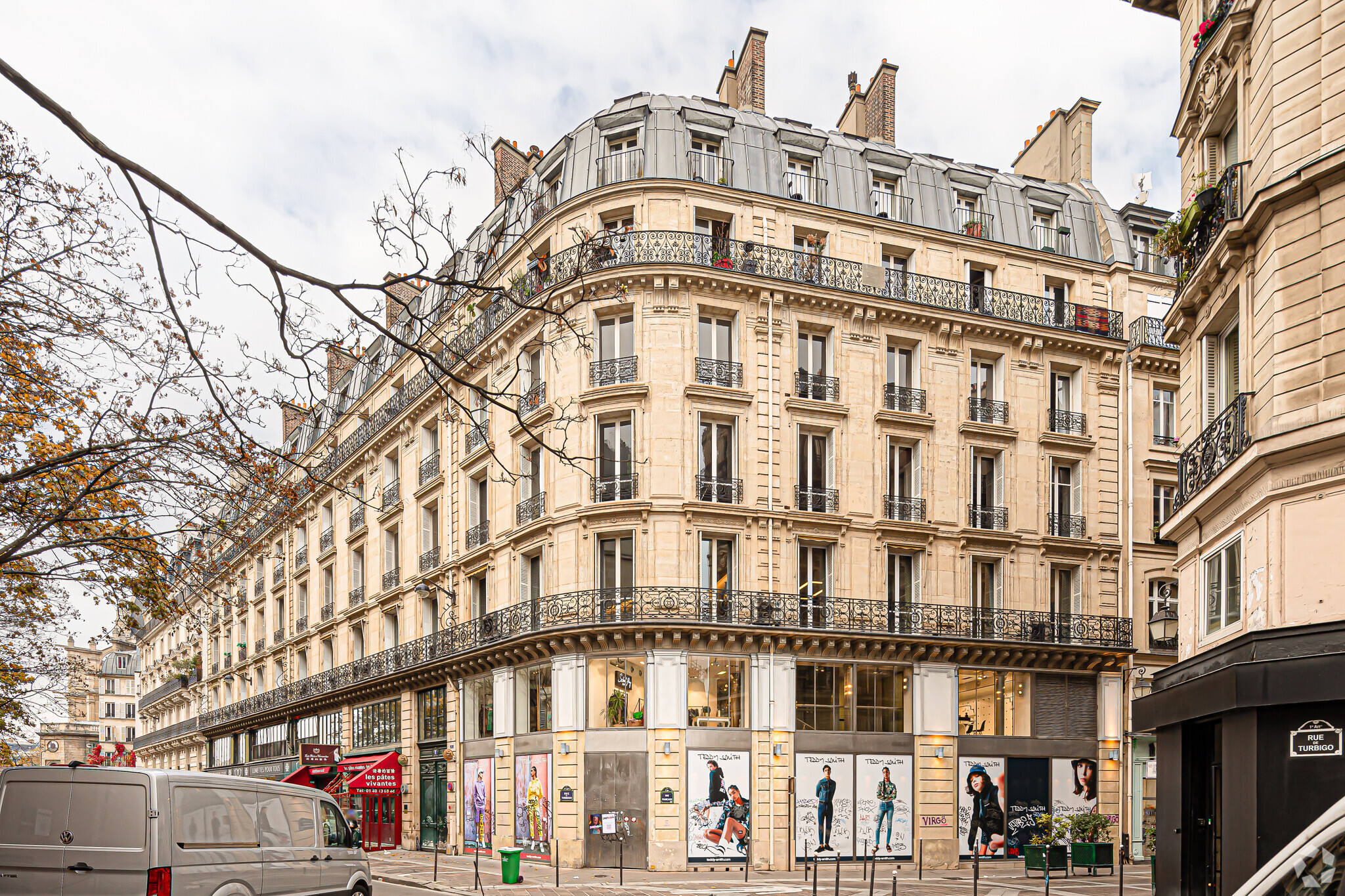 3 Rue De Turbigo, Paris à louer Photo principale– Image 1 sur 8