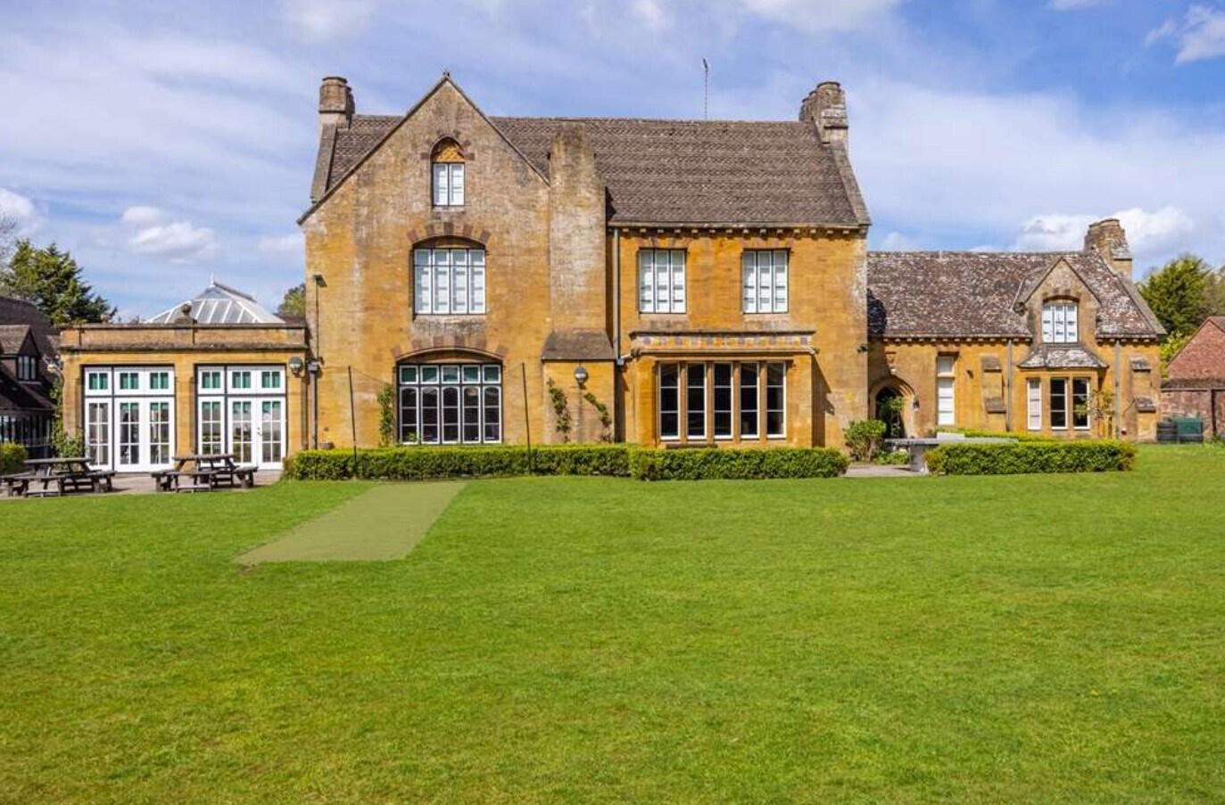 Kingston Rd, Taunton à louer Photo de l’immeuble– Image 1 sur 1