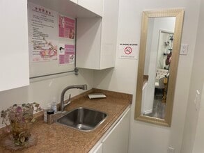 9730-9732 Wilshire Blvd, Beverly Hills, CA à louer Photo intérieure– Image 2 sur 4