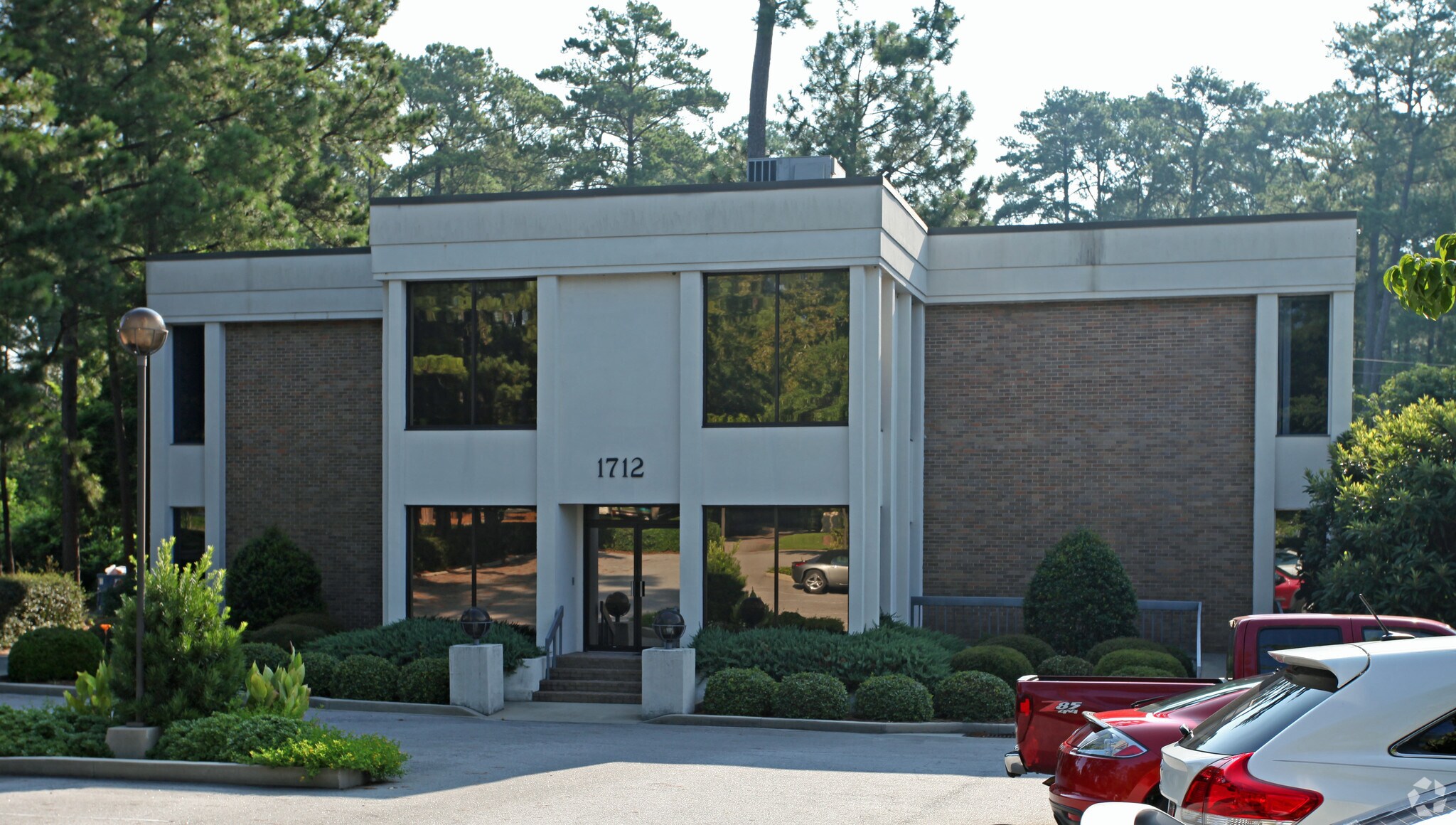1712 St Julian Pl, Columbia, SC à louer Photo principale– Image 1 sur 5