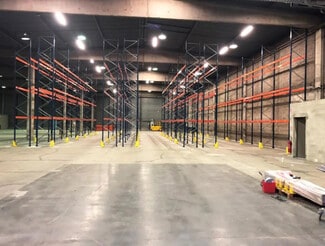 Plus de détails pour Bureau, Local d'activités à louer