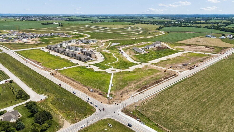 72nd & Capehart Rd, Papillion, NE à vendre - Photo de l’immeuble – Image 3 sur 5