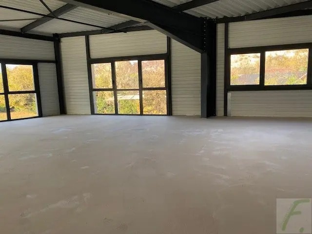 Bureau dans Sillingy à vendre - Photo de l’immeuble – Image 1 sur 6