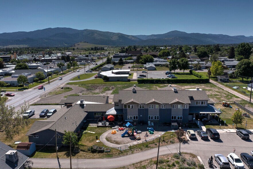 2606 South Ave W, Missoula, MT à vendre - Photo de l’immeuble – Image 2 sur 40