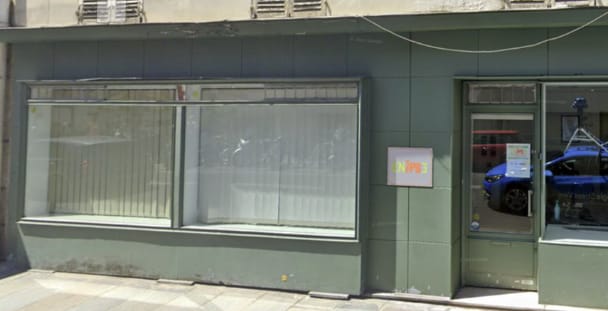 Rue Amelot, Paris à louer - Photo de l’immeuble – Image 2 sur 2