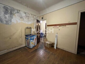 Plus de détails pour Local commercial à louer