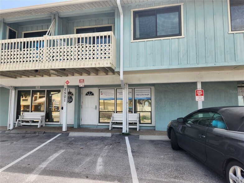 2501 Gulf Dr, Bradenton Beach, FL à vendre - Photo de l’immeuble – Image 3 sur 7