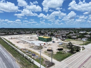 2800 Barron Rd, College Station, TX à louer Photo de l’immeuble– Image 1 sur 14