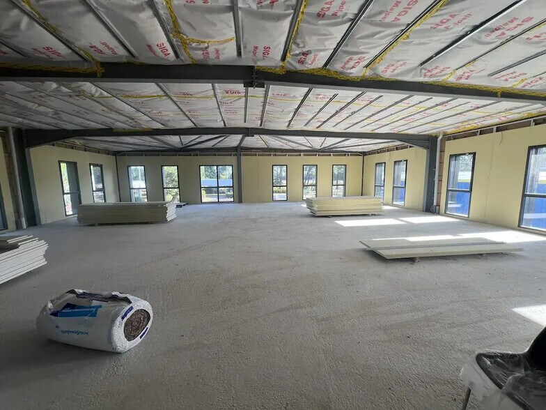 Local commercial dans Gujan-Mestras à louer - Photo intérieure – Image 2 sur 11