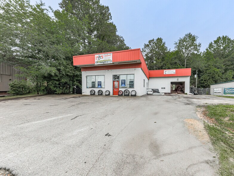 2905 Ball Ground Hwy, Canton, GA à vendre - Photo de l’immeuble – Image 1 sur 17