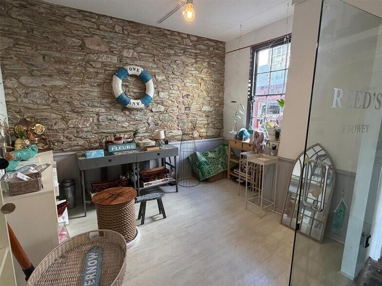 30 Fore St, Fowey à vendre - Photo de l’immeuble – Image 3 sur 8