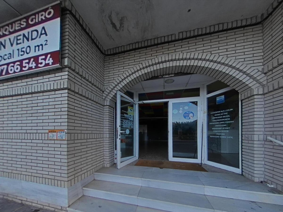 El Vendrell, TAR 43700 - - - Photo intérieure - Image 1 of 12