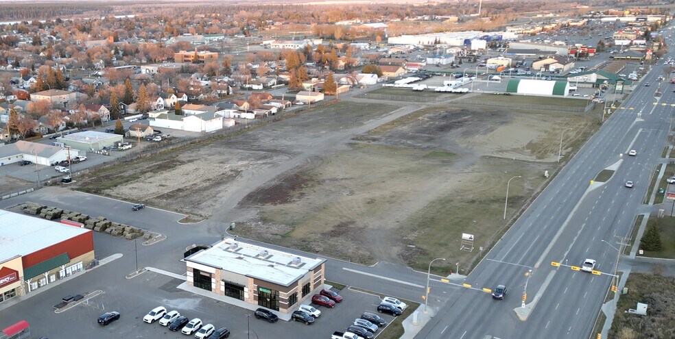15th St E, Prince Albert, SK à vendre - Aérien – Image 2 sur 2
