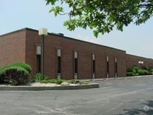 5601-5631 W Howard St, Niles, IL à louer - Photo de l’immeuble – Image 3 sur 4