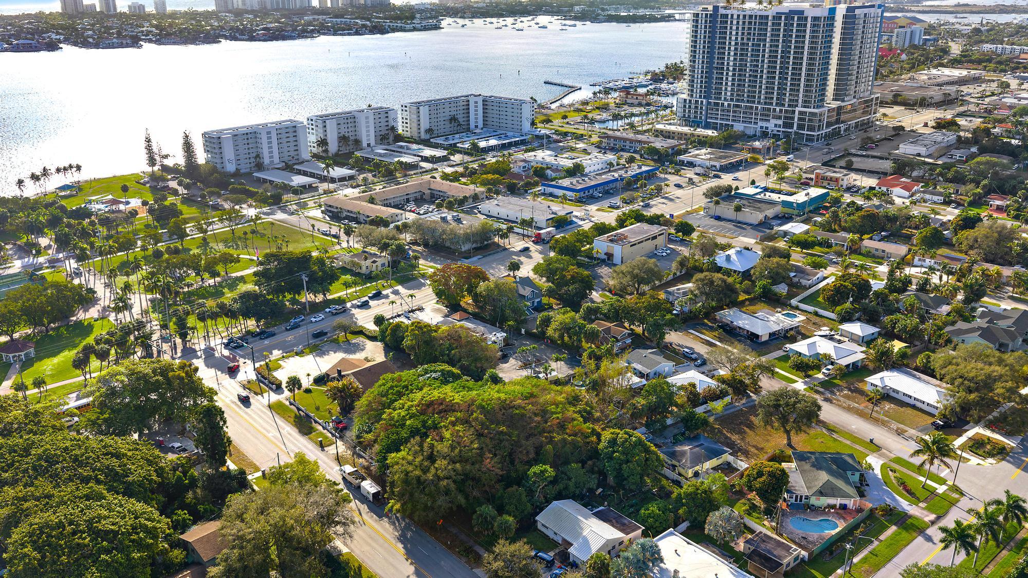 624 N Federal Hwy, Lake Park, FL à vendre Photo principale– Image 1 sur 5