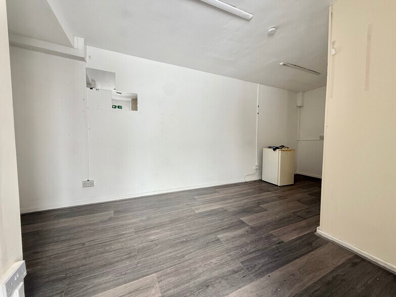 4A Shoe Ln, Westcliff On Sea à louer - Photo de l’immeuble – Image 3 sur 7