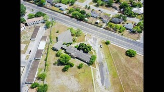 Plus de détails pour 1120 E Sen Carlos Truan Blvd, Kingsville, TX - Local commercial à vendre
