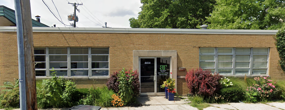 4414 N Kenneth Ave, Chicago, IL à louer - Photo de l’immeuble – Image 3 sur 4