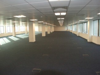 Plus de détails pour 78-81 Queens Rd, Brighton - Bureau à louer