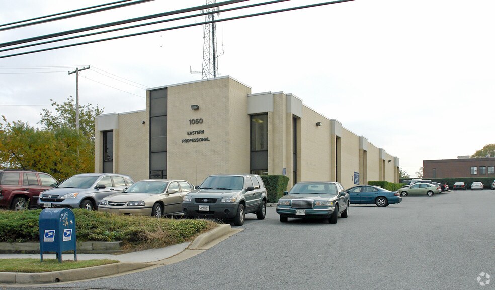 1050 Old North Point Rd, Dundalk, MD à louer - Photo principale – Image 1 sur 13