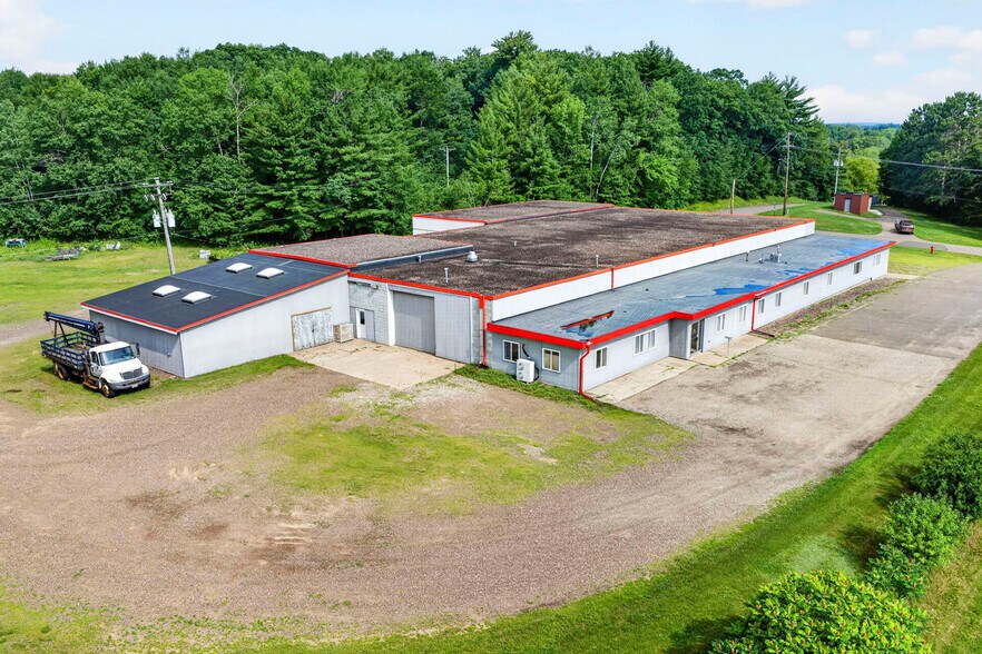 150 Kleve St, Chetek, WI à vendre - Photo de l’immeuble – Image 2 sur 16