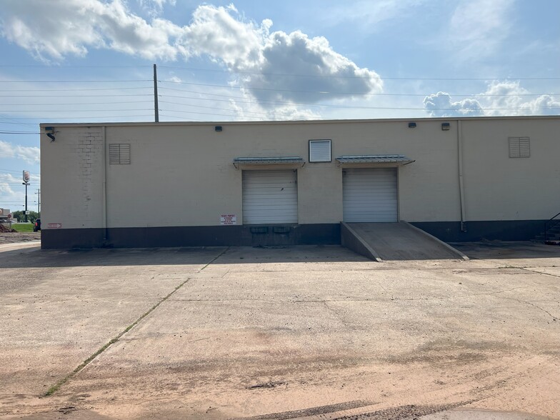 1814 N Market St, Shreveport, LA à louer - Photo de l’immeuble – Image 2 sur 23