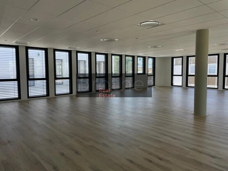 Bureau dans Mérignac à louer - Photo de l’immeuble – Image 3 sur 8