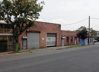 Plus de détails pour 378 Johnston Ave, Jersey City, NJ - Industriel/Logistique à louer