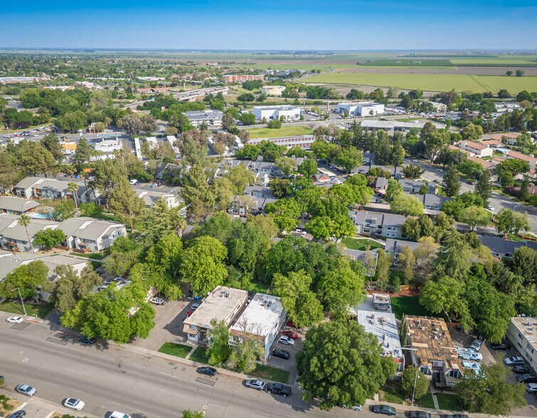4851 Cowell Blvd, Davis, CA à vendre - Aérien – Image 2 sur 21