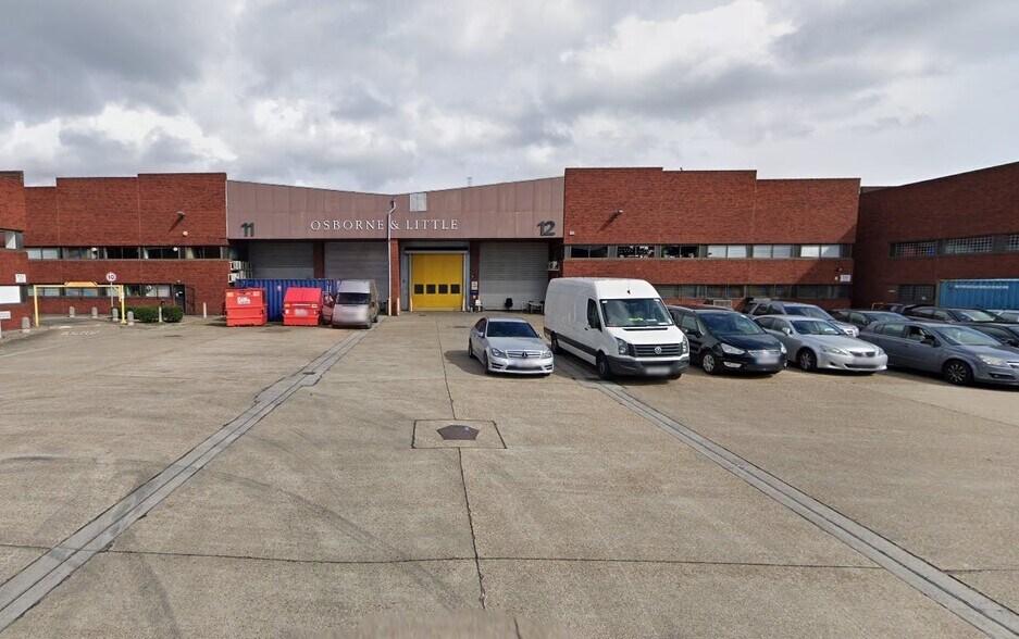 12 Merton Industrial Park S, Londres à louer - Photo de l’immeuble – Image 3 sur 9