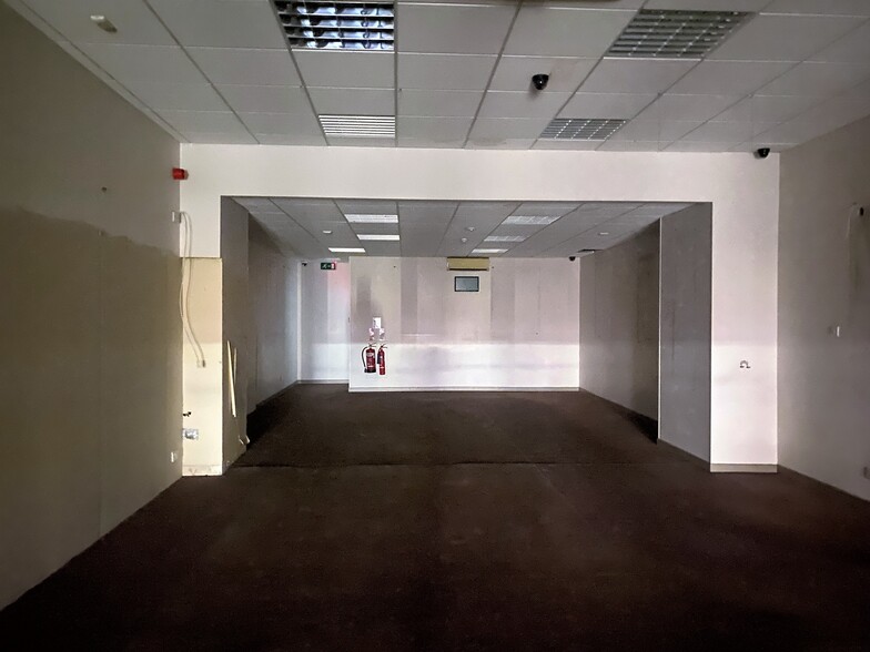 199 High St, Kirkcaldy à louer - Photo de l’immeuble – Image 2 sur 5