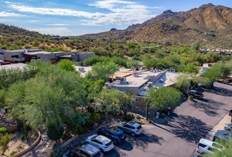 6501 N Cave Creek Rd, Cave Creek, AZ à louer Aérien– Image 2 sur 8