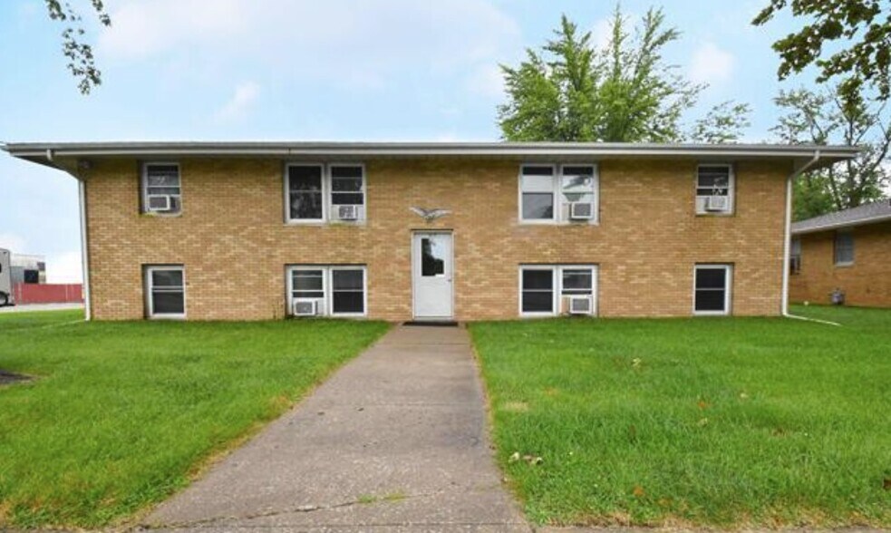 517 E Monroe St, Metamora, IL à vendre - Photo de l’immeuble – Image 2 sur 10