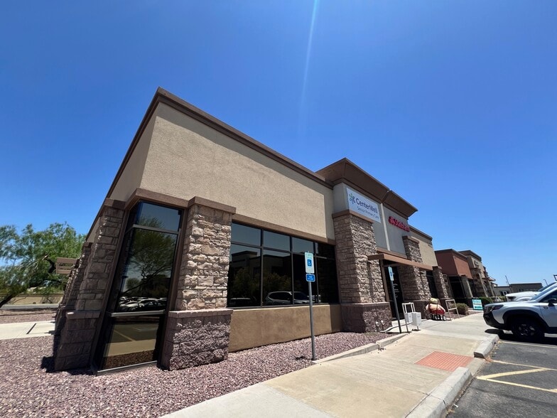 14827 W Bell Rd, Surprise, AZ à vendre - Photo de l’immeuble – Image 3 sur 30
