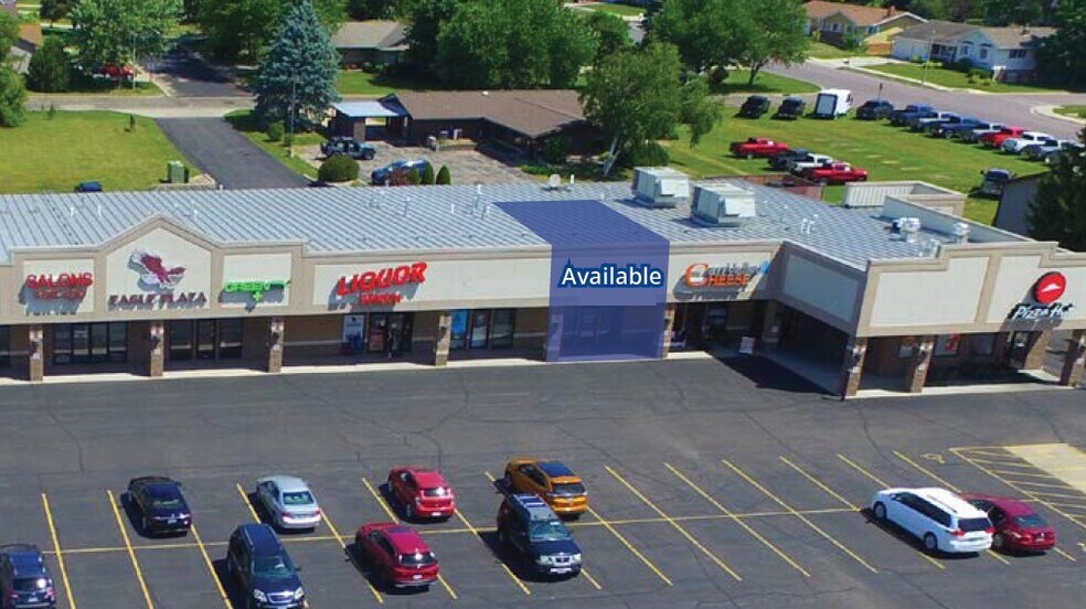827 Phillips Blvd, Sauk City, WI à louer - Photo de l’immeuble – Image 3 sur 6