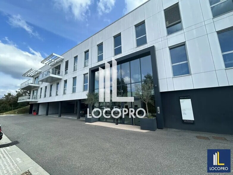 Bureau dans SOPHIA ANTIPOLIS à louer - Photo de l’immeuble – Image 3 sur 12
