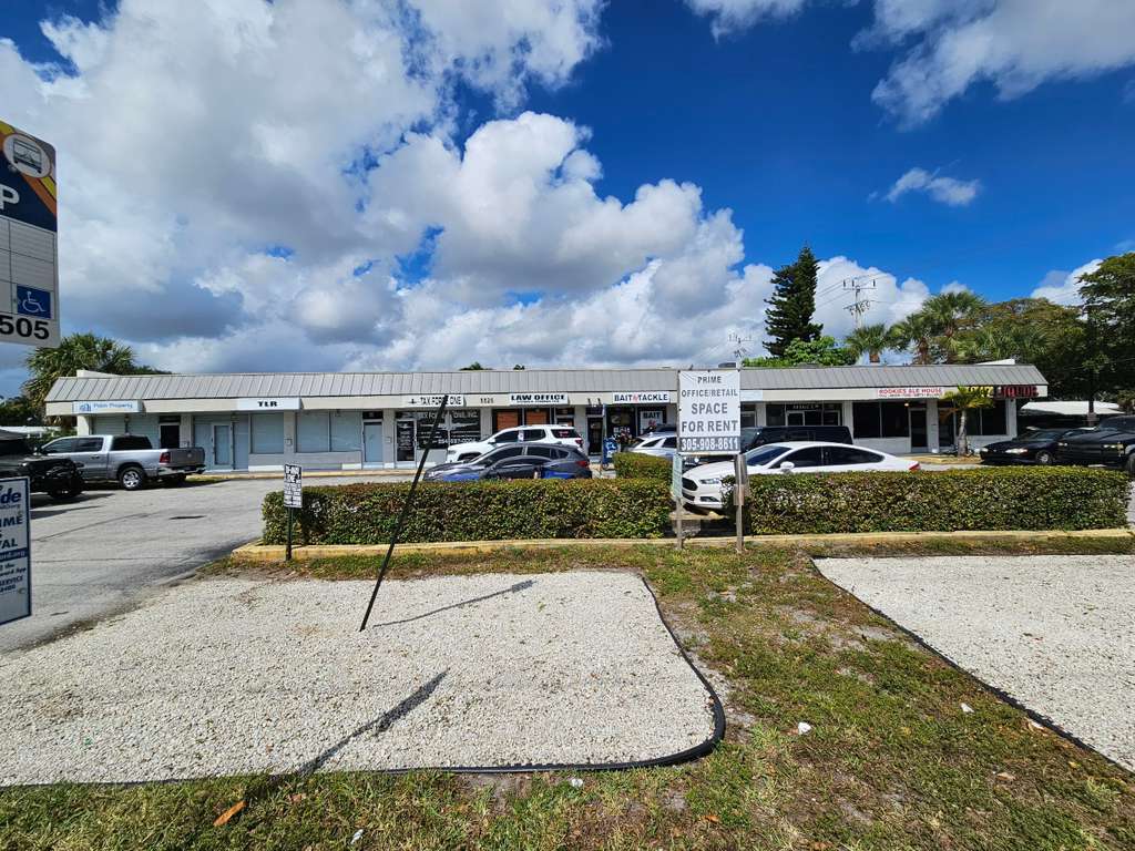 3325 Griffin Rd, Fort Lauderdale, FL à louer Photo intérieure– Image 1 sur 5