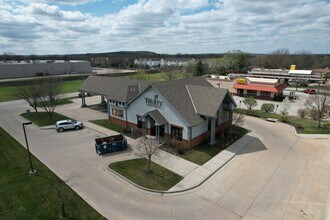 2221 W 31st St, Lawrence, KS - Vue aérienne vue de carte - Image1