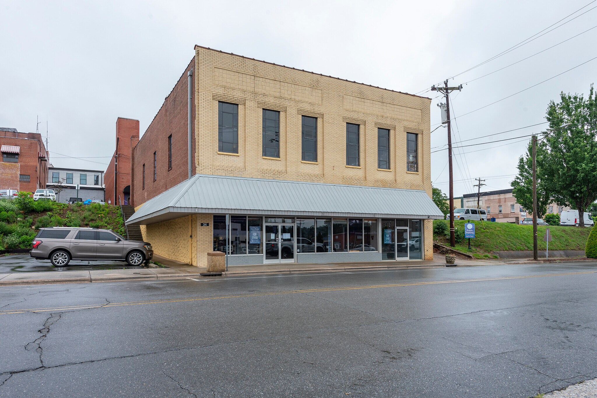 34 N Logan St, Marion, NC à louer Photo de l’immeuble– Image 1 sur 22