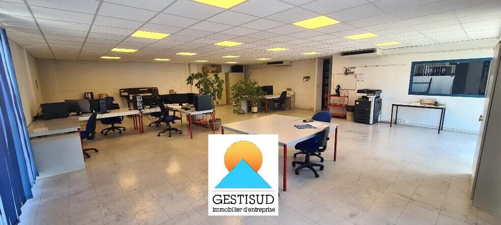 Bureau dans Aubagne à vendre - Photo intérieure – Image 2 sur 6